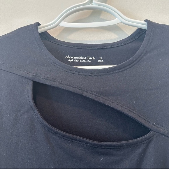 Abercrombie Long Sleeve Cutout Crew Bodysuit small Crewneck Tight Going Out Top - Picture 6 of 12